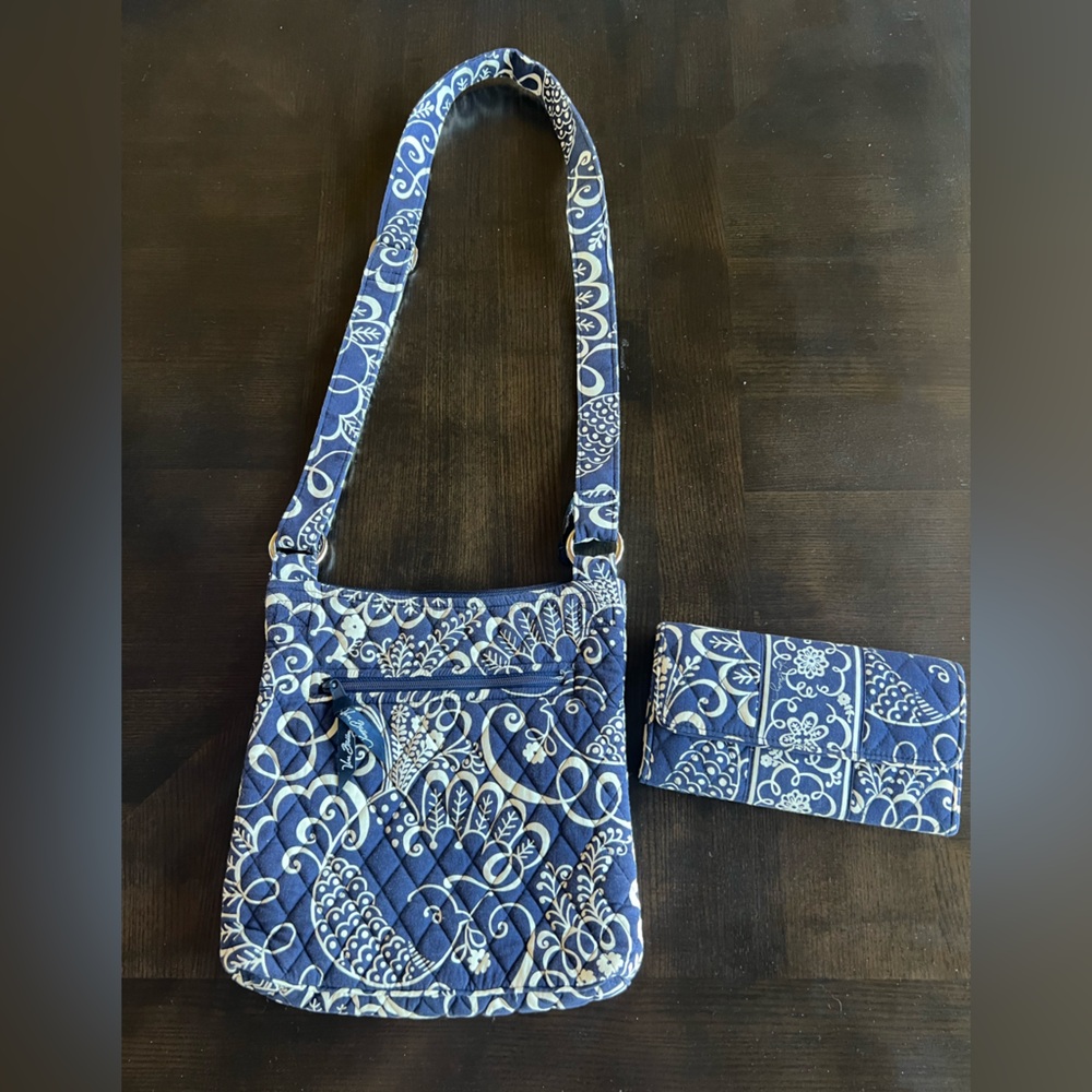 Vera Bradley Navy & White “Twirly Birds” Quilted Bag and Wallet Set